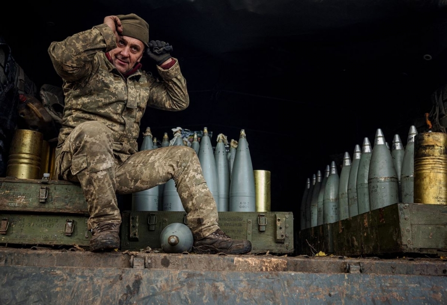 “Financial Times”: Ukrayna Aİ-dən ayda təxminən 250 min artilleriya mərmisi almaq istəyir