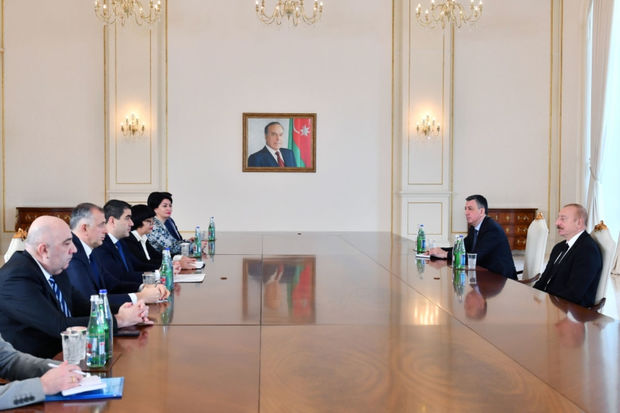 Prezident İlham Əliyev Gürcüstan parlamenti sədrinin başçılıq etdiyi nümayəndə heyətini qəbul edib
