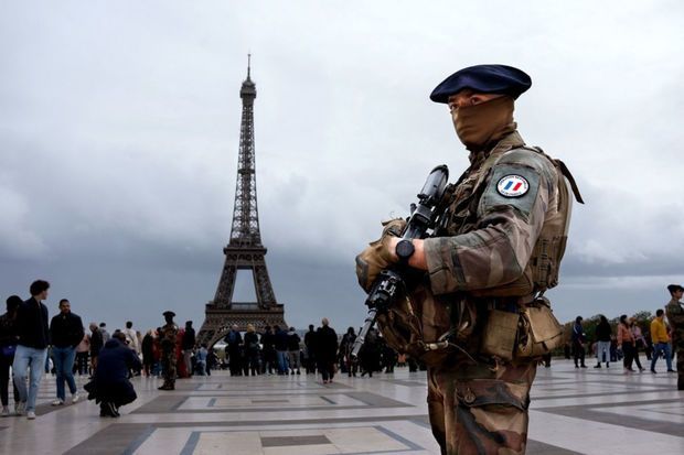 Fransada ən yüksək səviyyədə terror təhlükəsi elan olunub