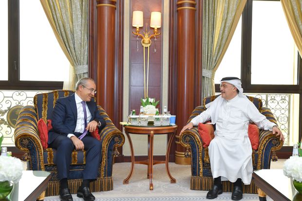 Mikayıl Cabbarov “Saudi Aramco”nun prezidenti ilə görüşüb