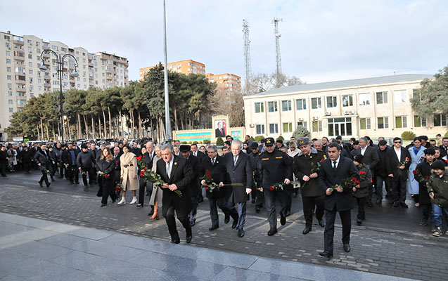 Abşeronda 20 Yanvar şəhidlərinin xatirəsi anılıb - Fotolar