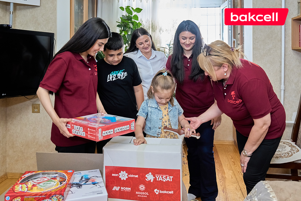 "Bakcell" "YAŞAT" Fondunun "Hədiyyə Karvanı" layihəsinə qoşuldu