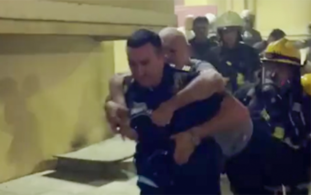 Sumqayıtdakı yanğında 33 nəfər zəhərlənib - Rəsmi
