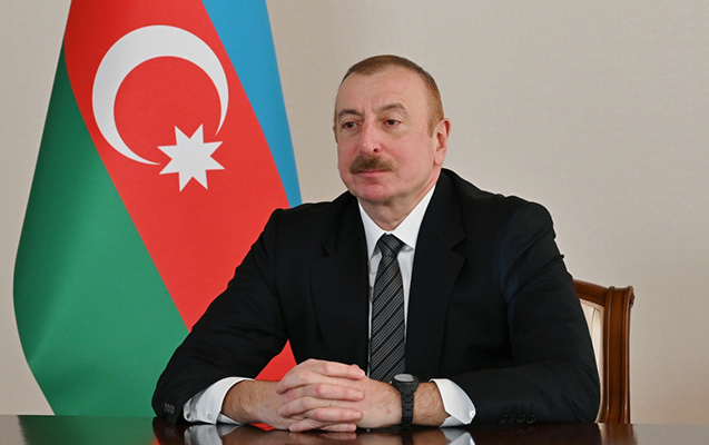 İlham Əliyev Sinqapur Prezidentini təbrik edib