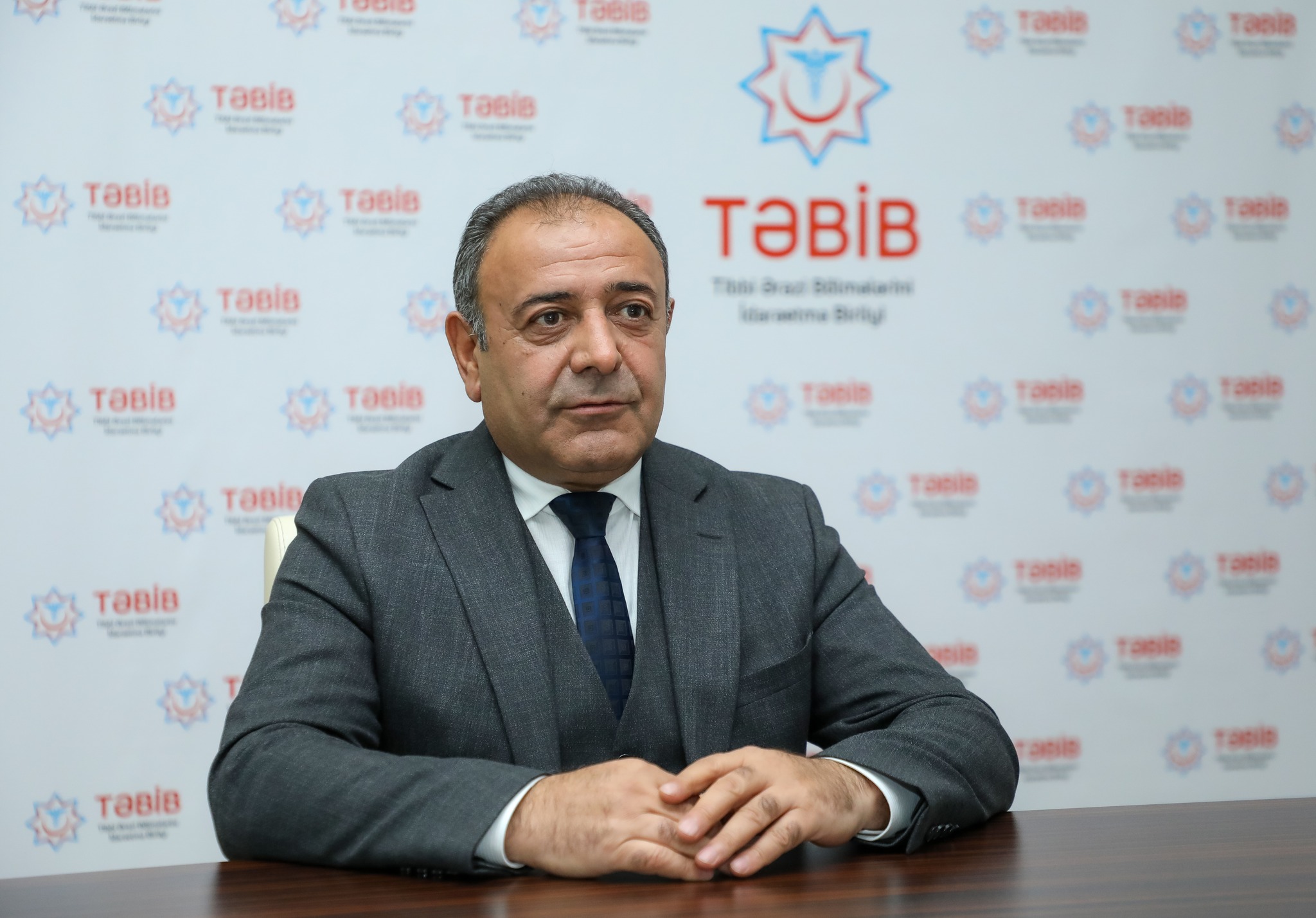 Şamaxı Rayon Mərkəzi Xəstəxanasının direktoru İmran Qurbanov: “ Peşəkarlıqla və fədakarlıqla yoğrulan yol”