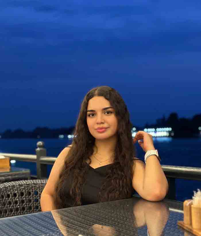 “Məqsədlə addımlayan gənclik” - Abdullayeva Gülcahan
