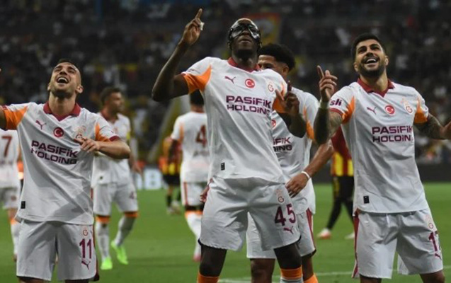 “Qalatasaray” “Kayserispor”u səfərdə darmadağın etdi - Video