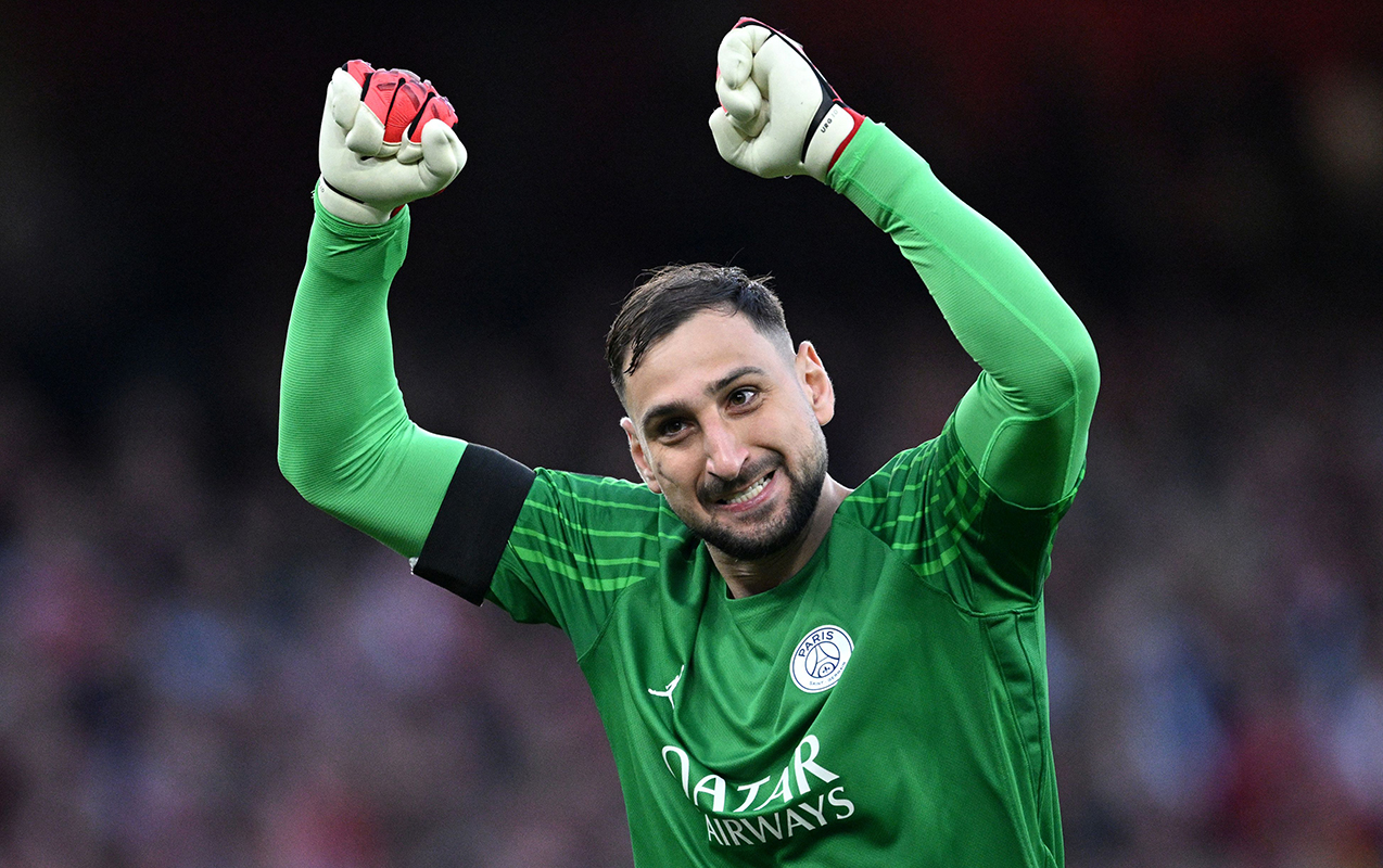 Donnarumma “şəhərlilər”i dünyanın ən yaxşısı adlandırdı