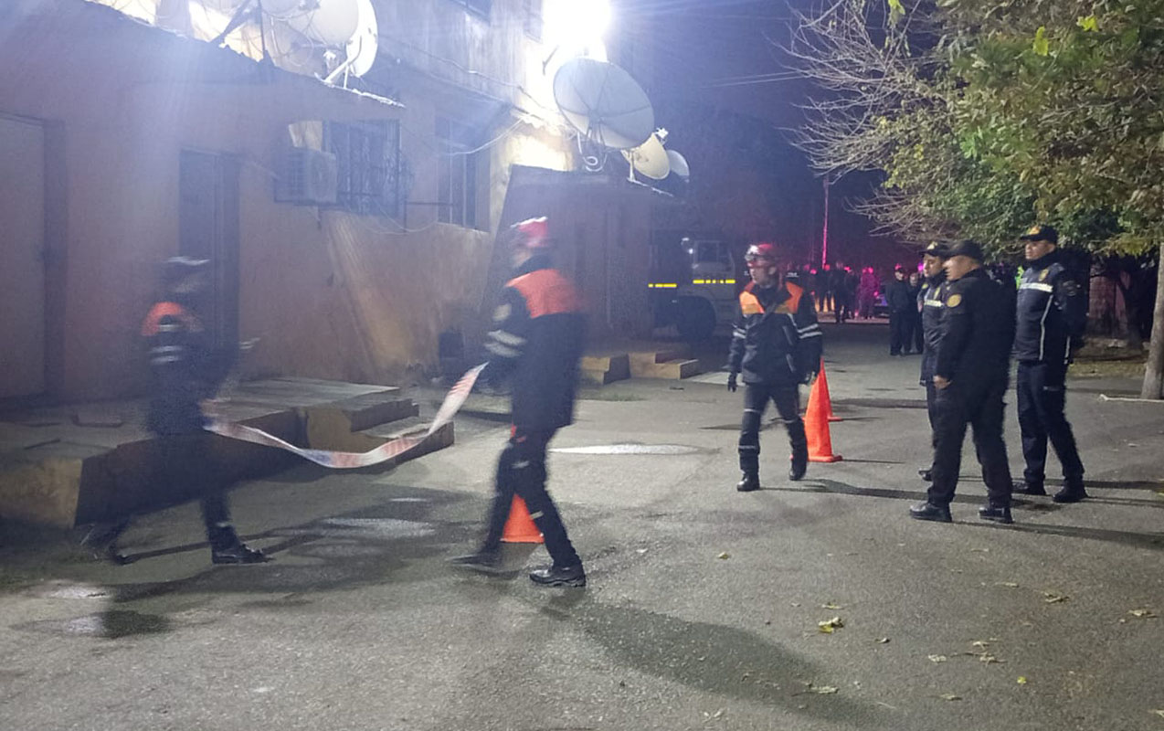 Goranboyda binanın döşəməsi çökdü - Xəsarət alanlar var