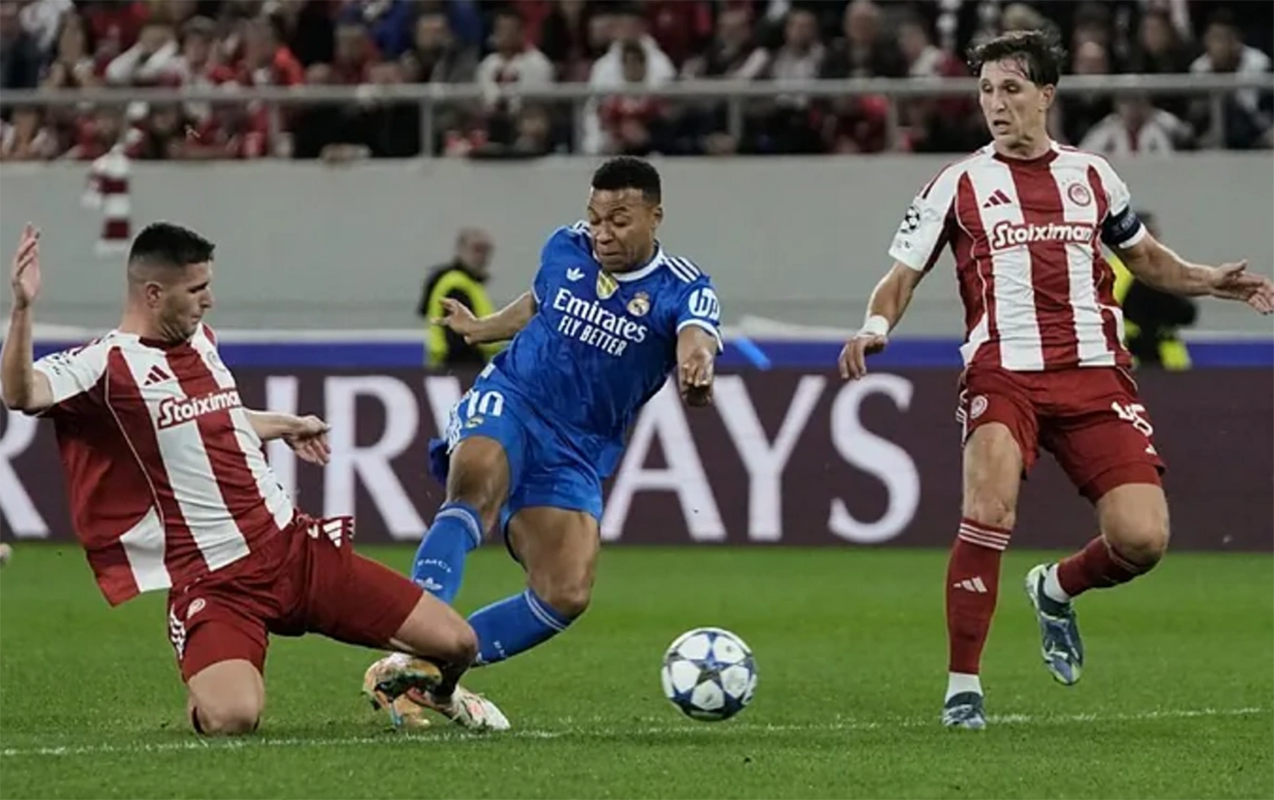 “Real Madrid”dən qələbə, “Liverpul” öz meydanında uduzdu - Yenilənib