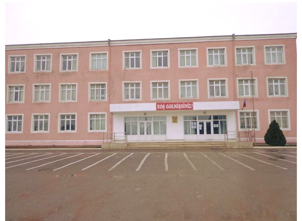 Xalid Adıgözəlov – Təhsilin inkişafına xidmət edən rəhbər