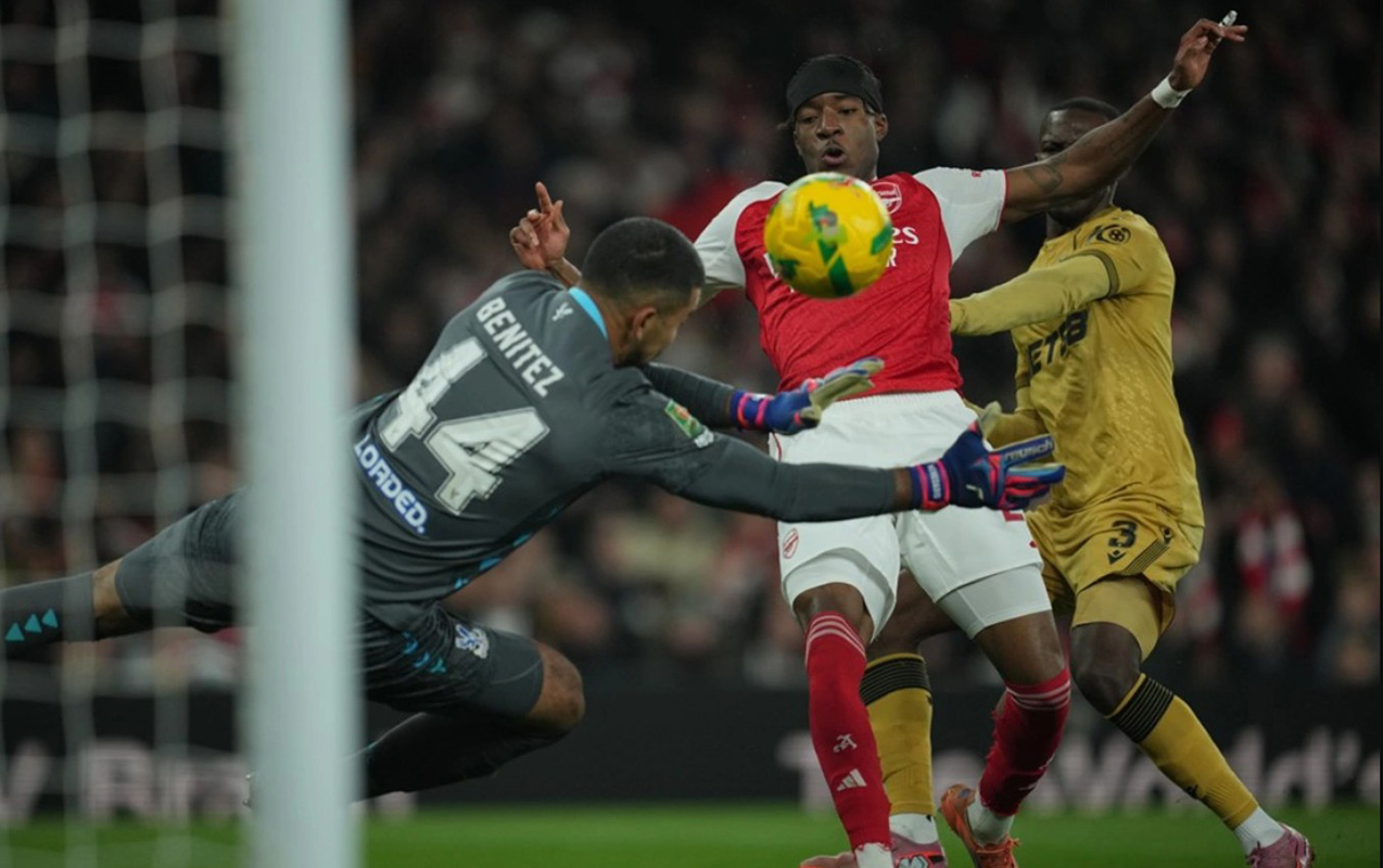 “Arsenal” yarımfinalda