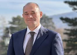 Millət Vəkili Razi Nurullayevdən Yeni 2026-cı İl və Həmrəylik Günü Münasibətilə səmimi təbrik