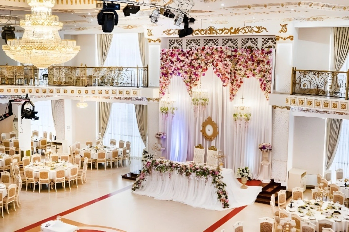 Bakıda 75 yaşlı qadın şadlıq sarayında ölüb