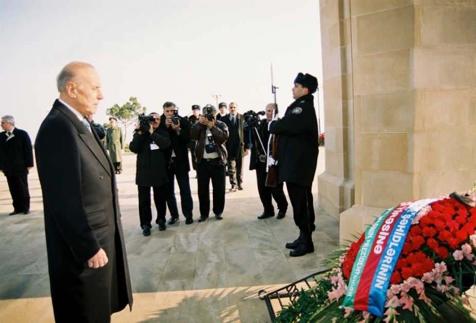 Zərniyar Kərimova: 20 Yanvar həqiqətlərinin müdafiəçisi. Ulu Öndər Heydər Əliyevin tarixi-siyasi mövqeyi