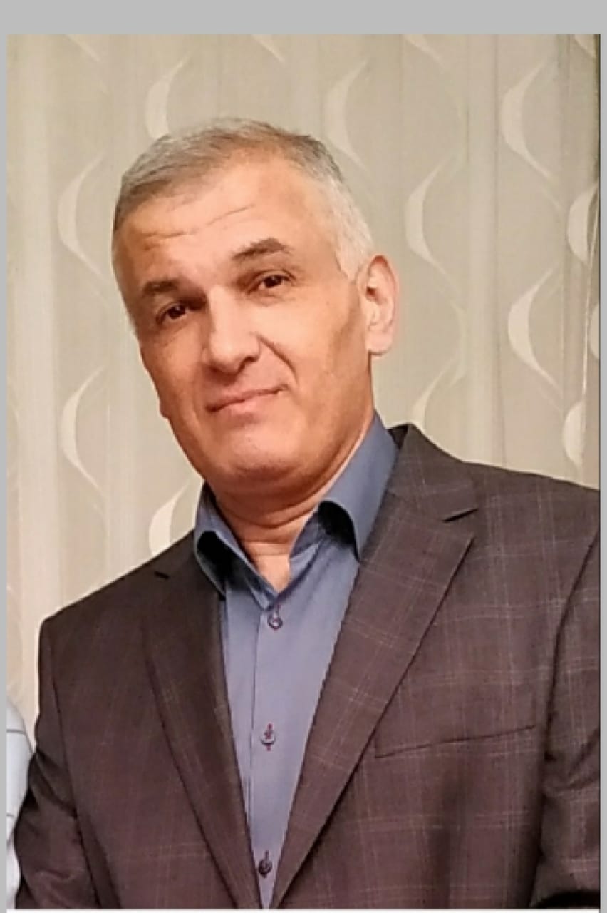 "Allahı analarla axtarın" - Yaşar Həsənlinin şeirləri