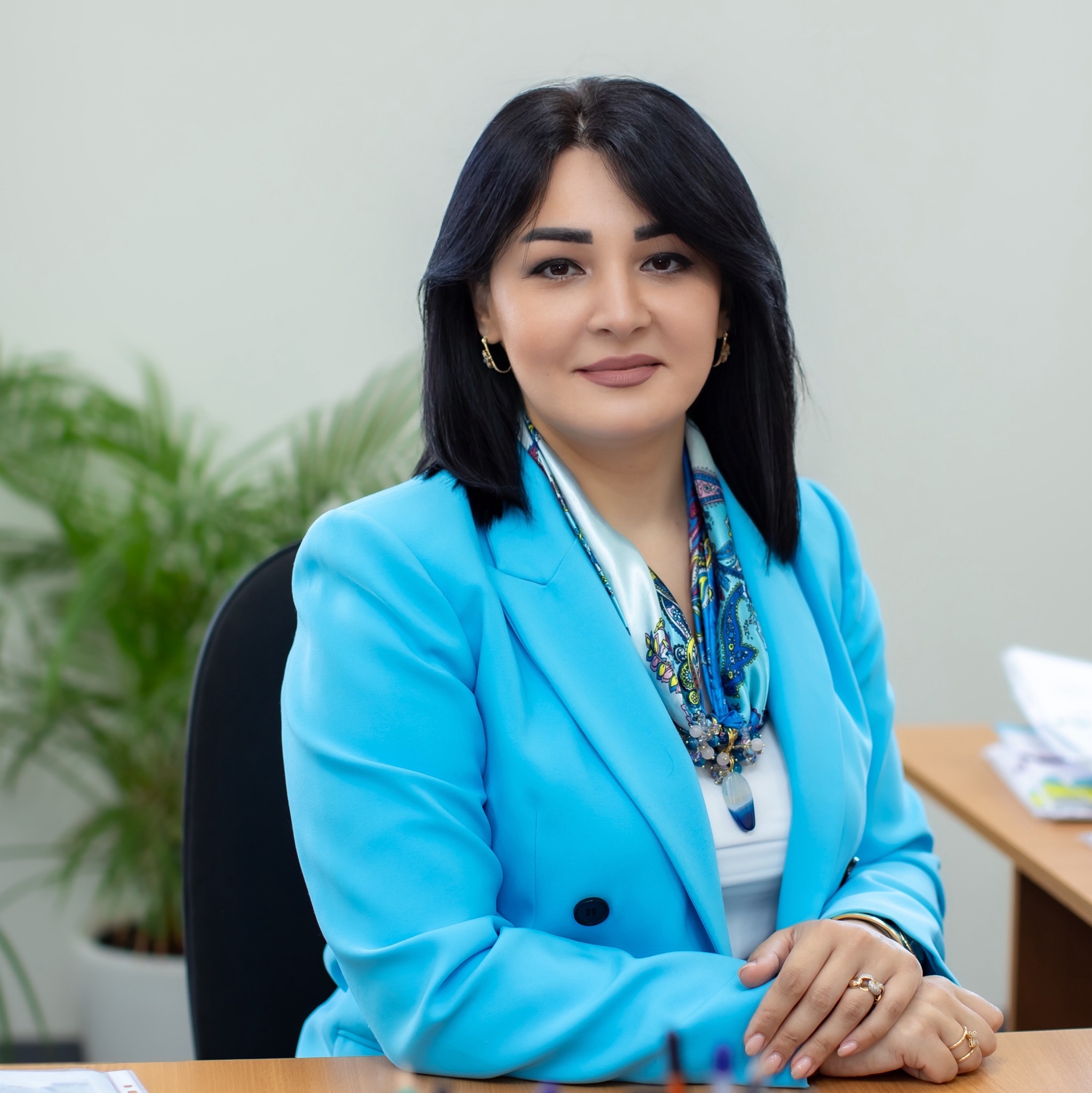 Təhsilin keyfiyyətinə həsr olunmuş ömür: Ülkər Mirzəyevanın pedaqoji və idarəçilik fəaliyyəti