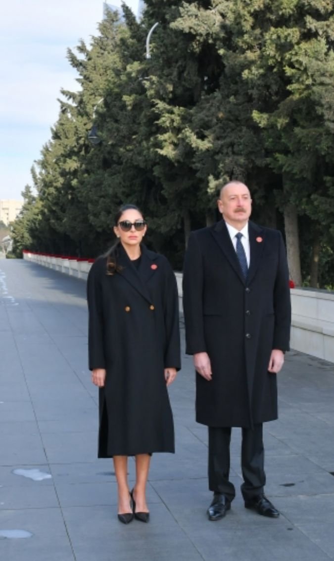 Ali Baş Komandanımız İlham Əliyev Xocalımızı geri aldı və soyıqrım cinayətini memorialla əbədiləşdirdi-Könül Nəbizadə