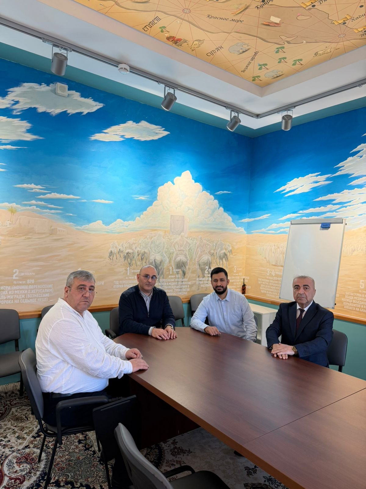 ARHD.AZ İNFORMASİYA AGENTLİYİNİN MOSKVA ŞƏHƏRİNDƏ İSLAM MƏDƏNİYYƏT MƏRKƏZİNDƏ RƏSMİ GÖRÜŞÜ KEÇİRİLDİ