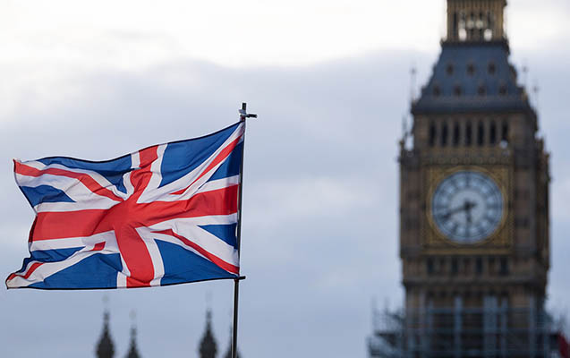 Britaniya İrana zərbə endirmək üçün bazalarını ABŞ-yə açdı