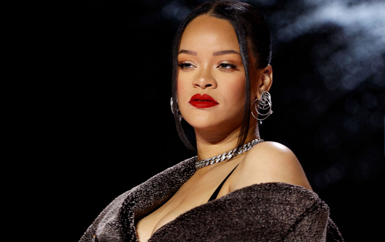 Rihannanın evi atəşə tutuldu - 30 yaşlı qadın şübhəlidir