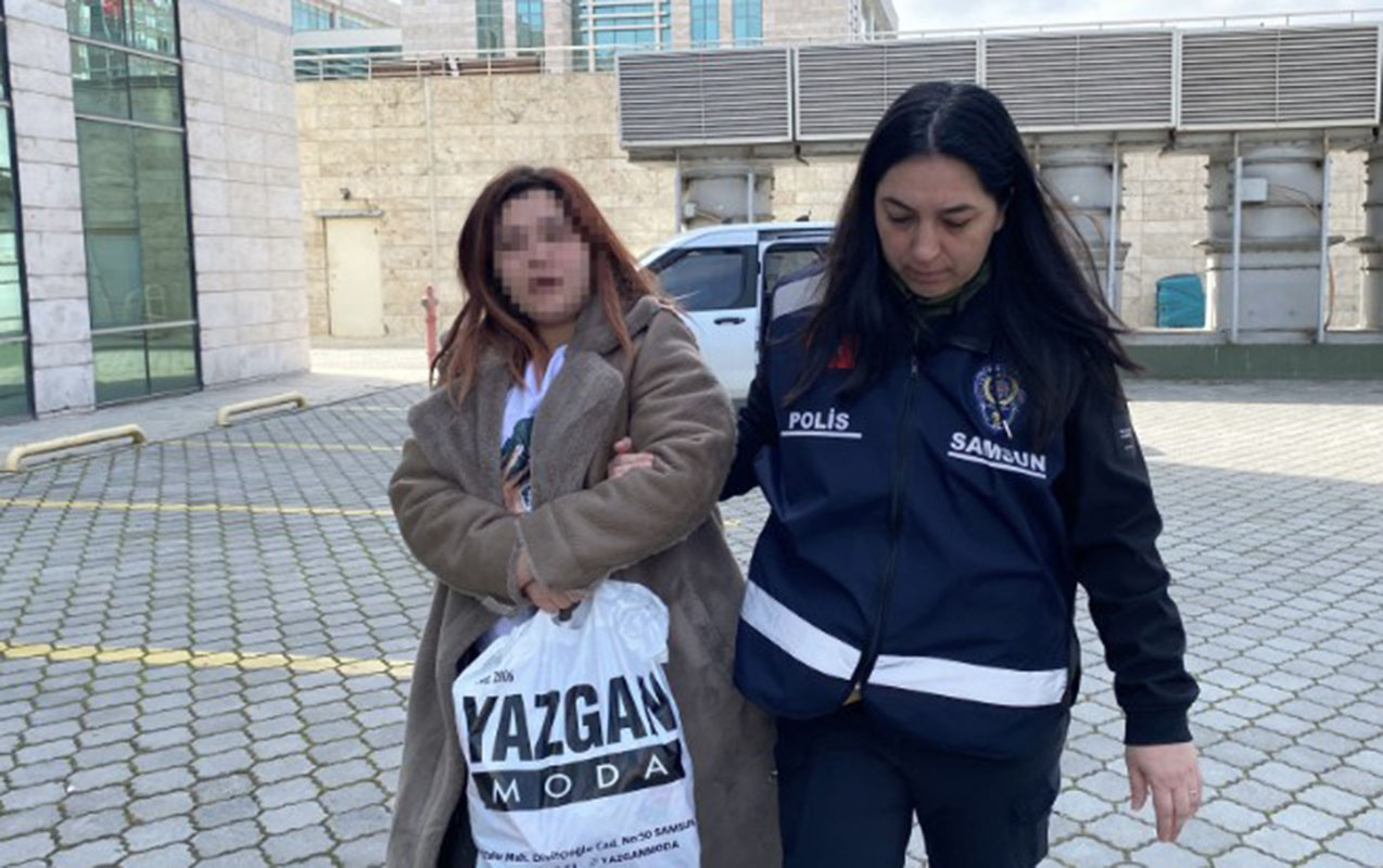 Samsunda qadın köhnə sevgilisinin yeni tanışını üzündən bıçaqladı