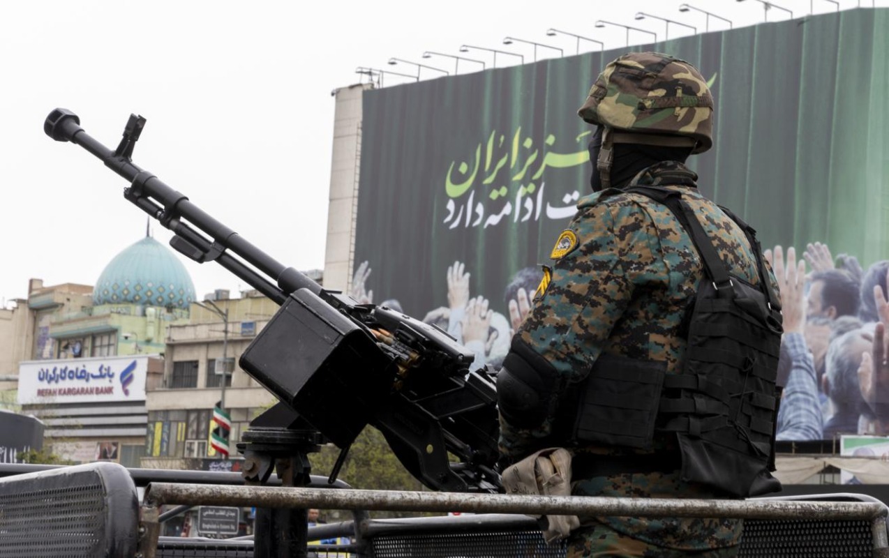 İranda İsraillə əlaqəli olmaqda şübhəli bilinən bir qrup şəxs həbs edilib