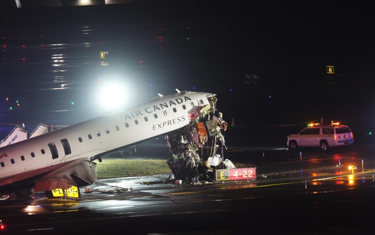 Nyu-Yorkdakı qəzada iki pilot həlak olub - Yenilənib