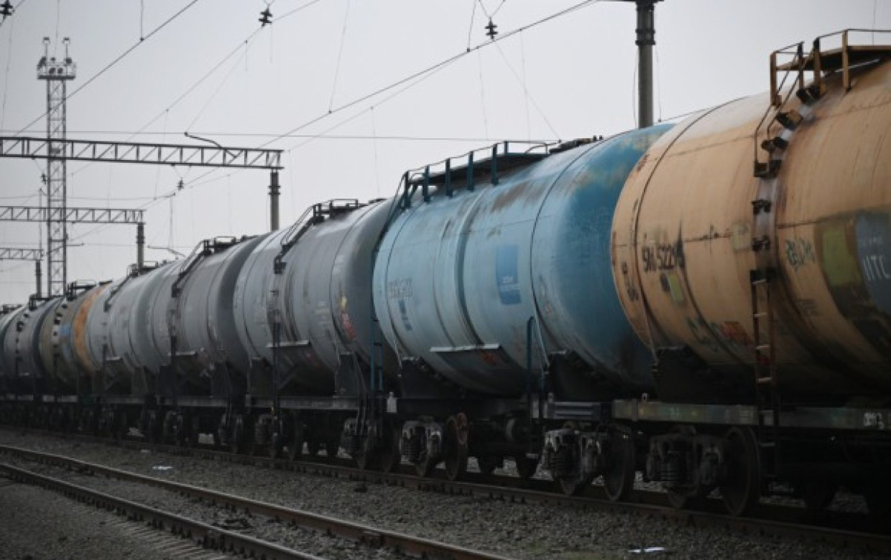 Azərbaycan Ermənistana 900 tona yaxın dizel göndərir