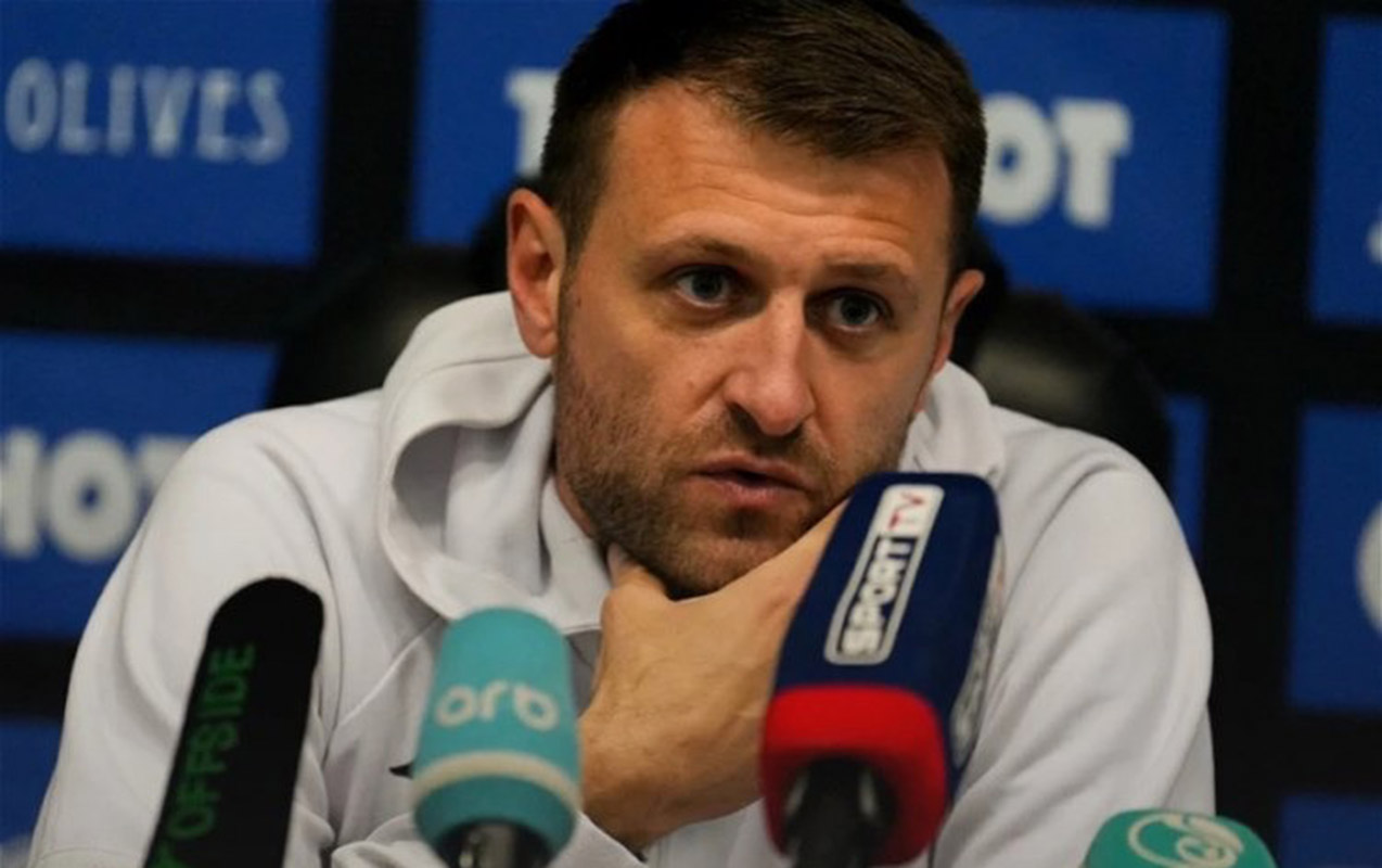 “Hesaba görə azarkeşlərdən üzr istəyirəm”