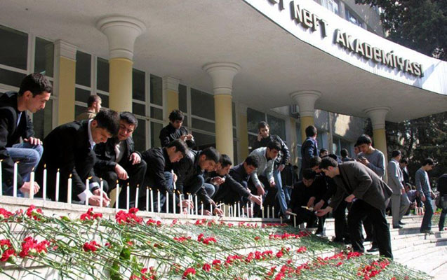 12 qurban, 17 illik hüzun...