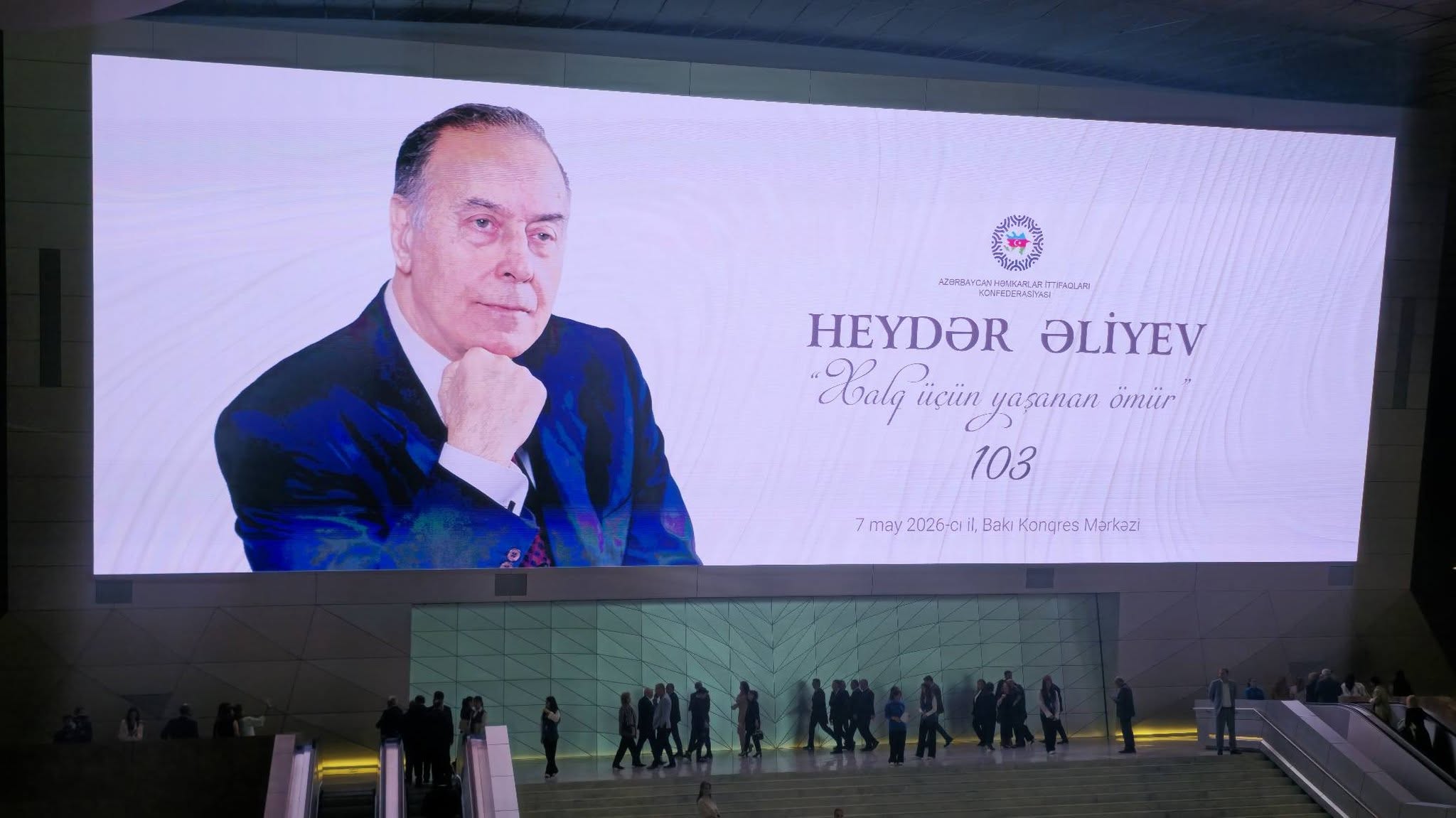“Bakı Konqres Mərkəzində Ulu Öndər Heydər Əliyevin 103-cü ildönümünə həsr olunmuş möhtəşəm tədbir keçirildi”