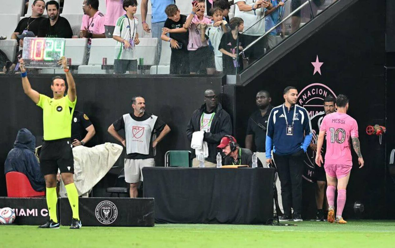 Messi DÇ öncəsi zədələndi