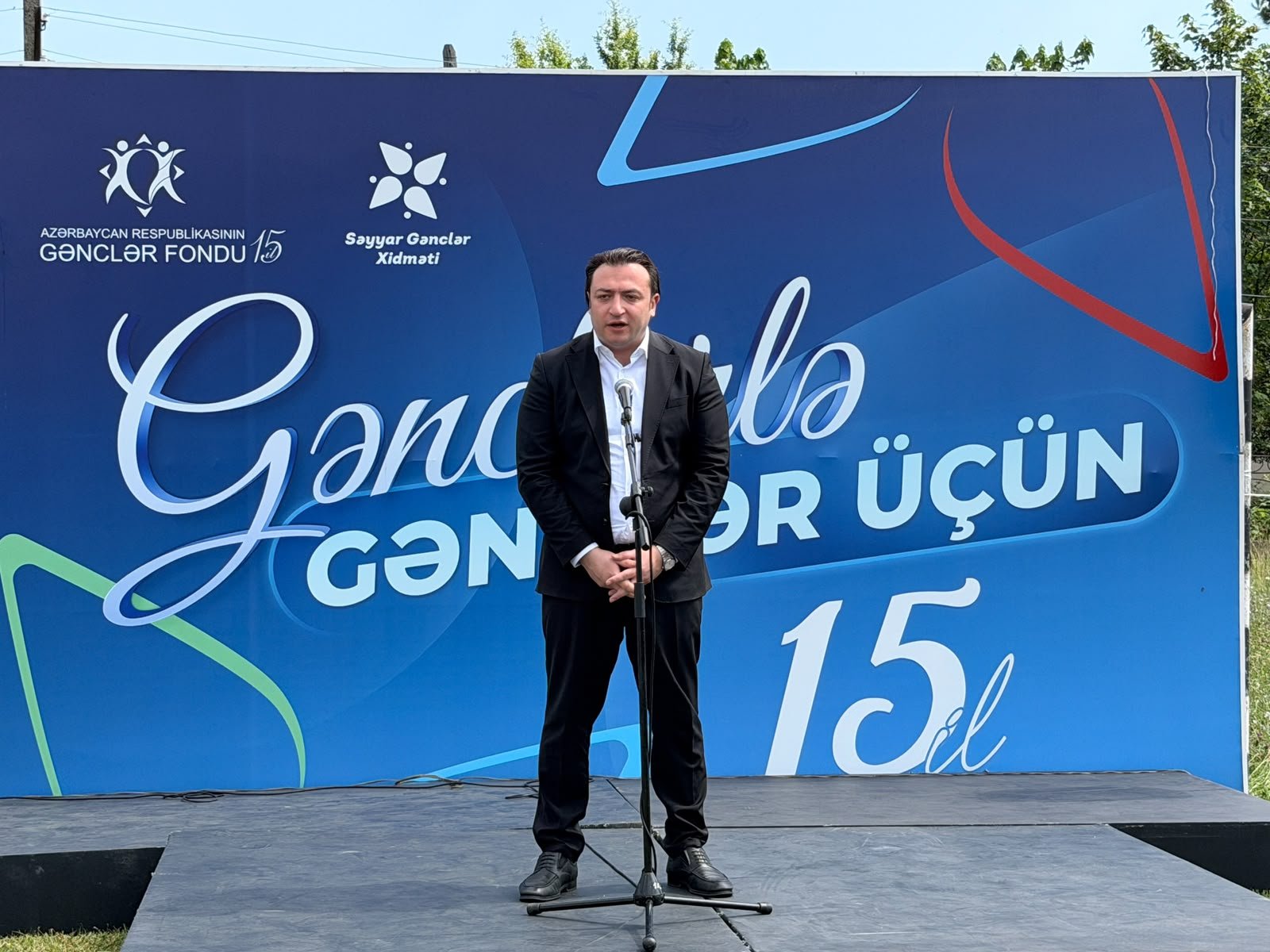 “Səyyar Gənclər Xidməti” layihəsi fəaliyyətini İsmayıllıda uğurla davam etdirir