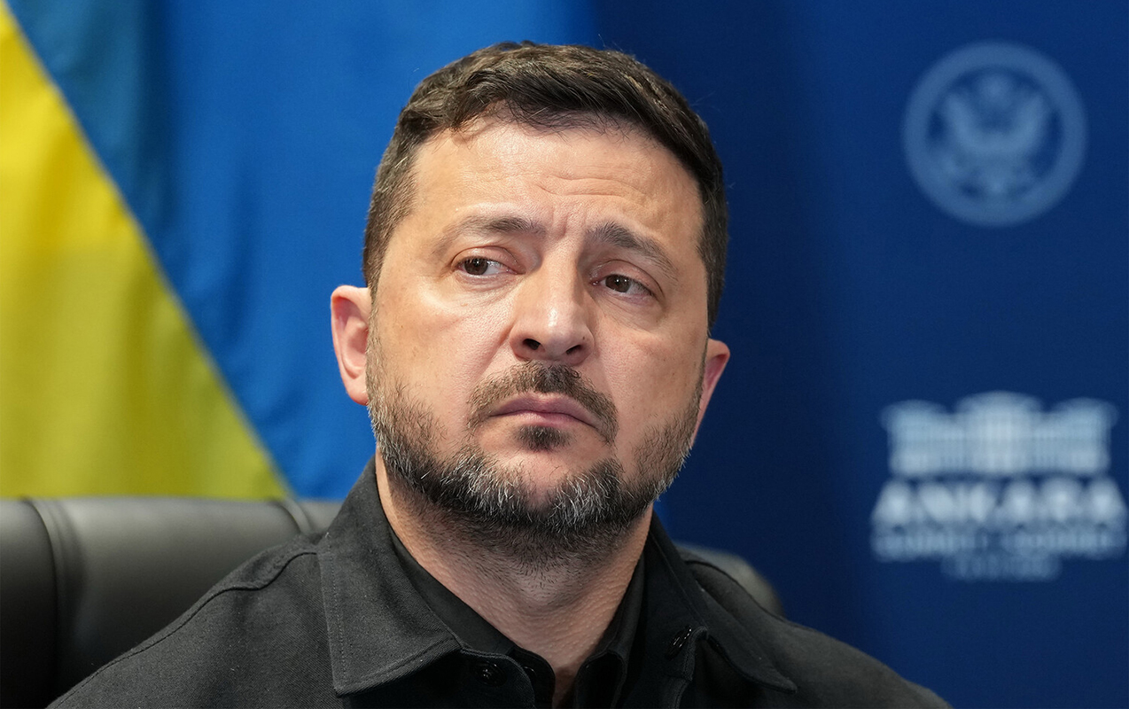 “Heç kim öz torpağını atıb gedən deyil” - Zelenski