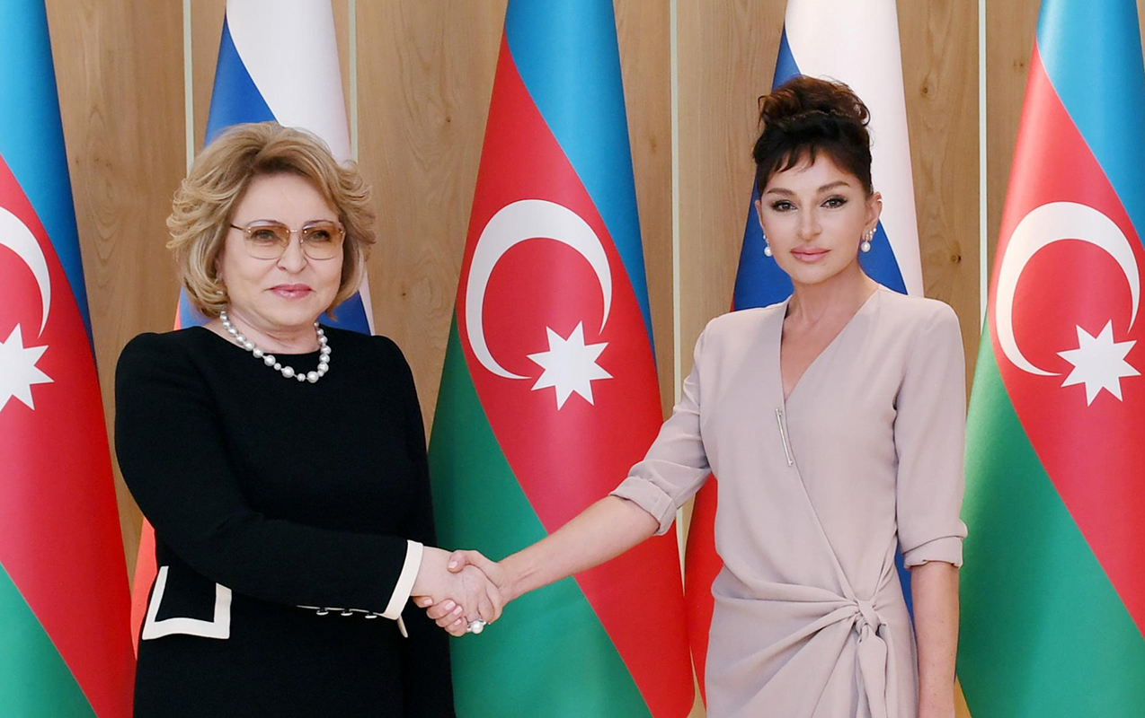 Matviyenko Mehriban Əliyevanı təbrik etdi
