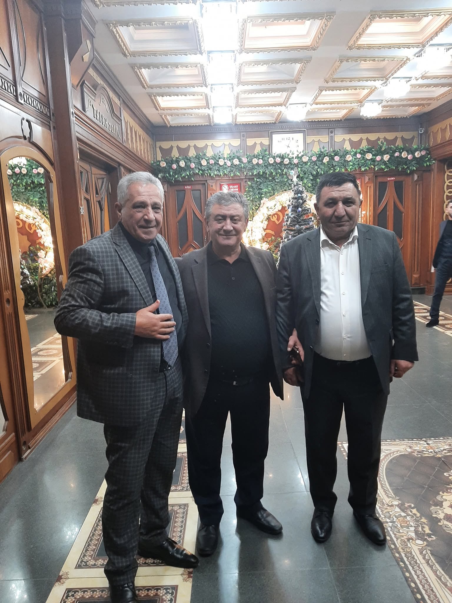 Rübail Nəsibov– sahibkarlıq uğurlarını xeyirxahlıq və vətənpərvərliklə tamamlayan ziyalı iş adamı