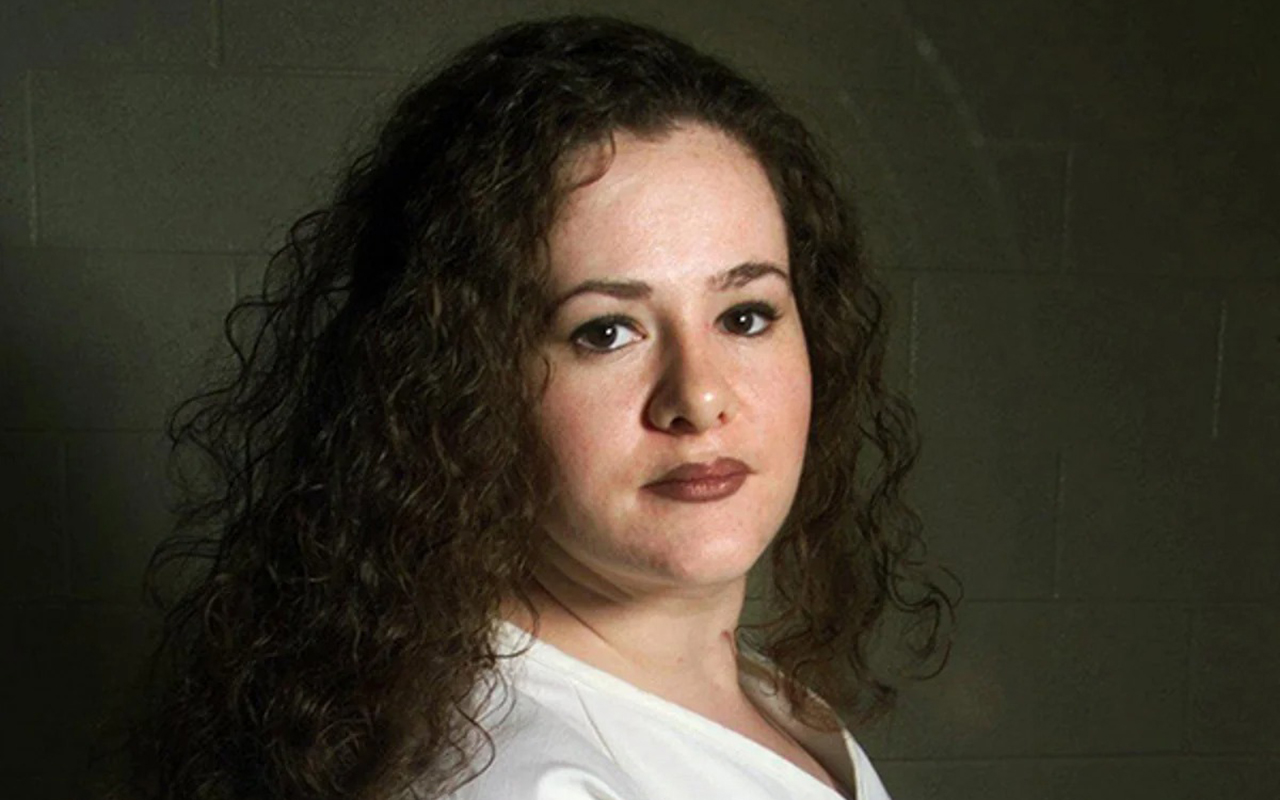 Edamdan sağ çıxan Krista bir həftə sonra özünə gəldi - İki ölümcül iynə onu öldürməmişdi
