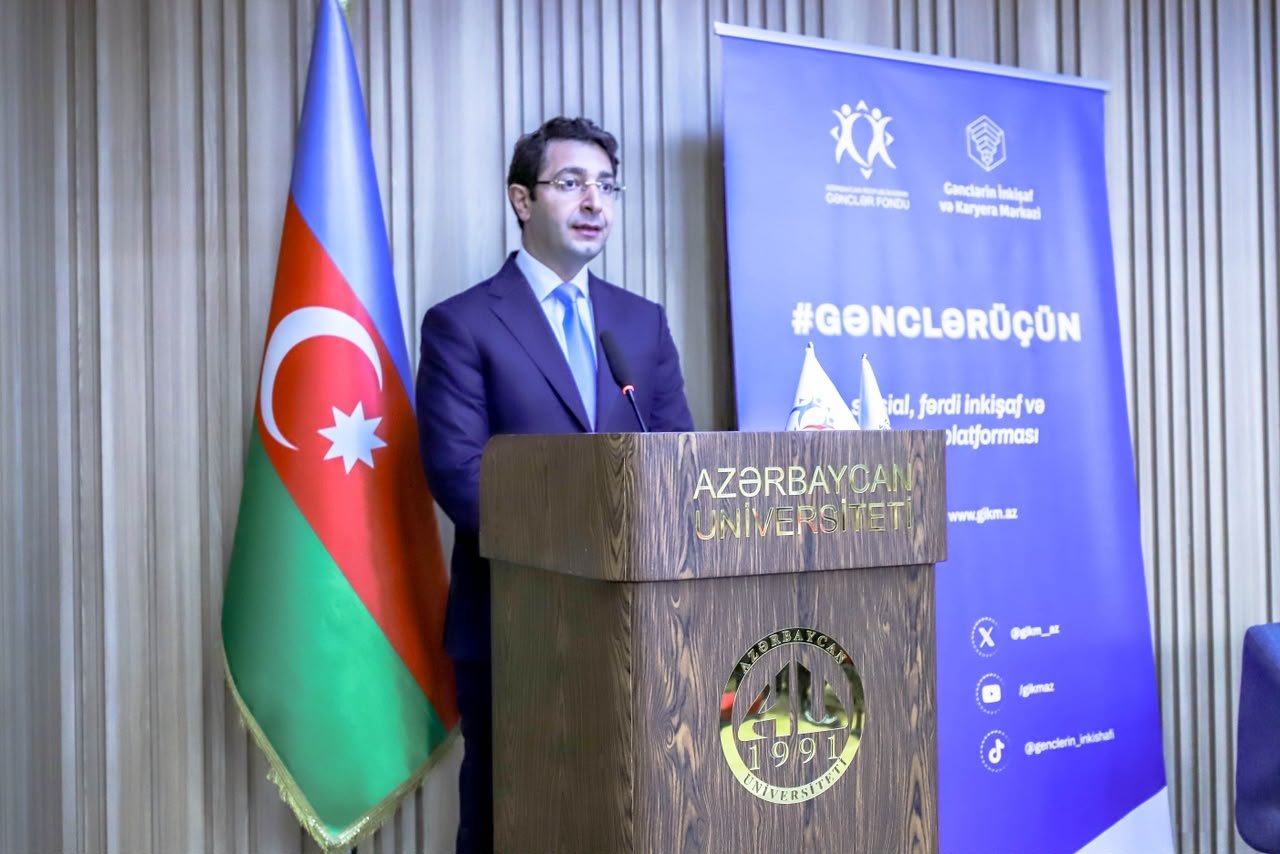 “Gənclər üçün HR sahəsində karyera: İlk addımlardan peşəkar inkişafa” adlı panel müzakirəsi keçirilib